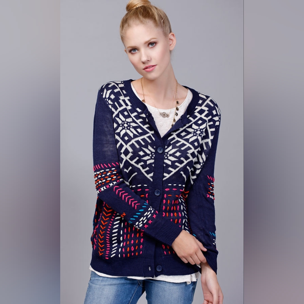 NWOT Fantastic Fawn Navy Snowflake Bright Stitching Cardigan Sweater Medium